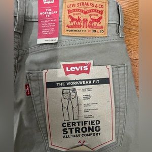 NWT Levis workwear fit denim jeans pants 30x30